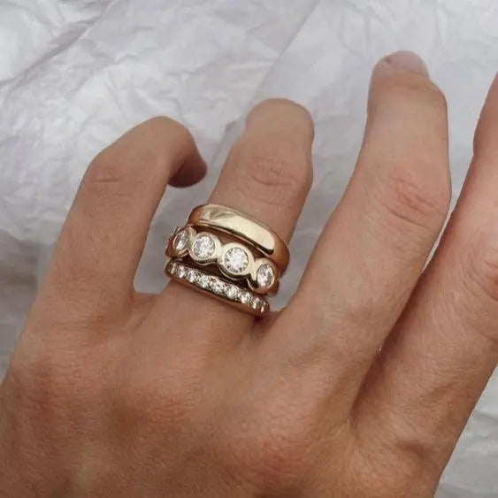 Anillo Elira