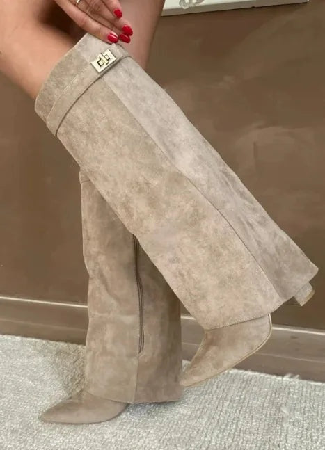 Bota Elvira